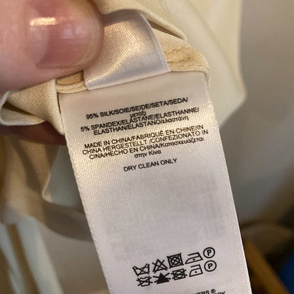 NWT Gorgeous Silk Summer Shirt Brooks Brothers Size 4 or Small - Picture 12 of 12